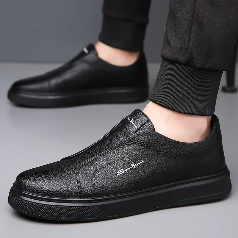 2025 Summer New Mens Loafers Trend Concise
